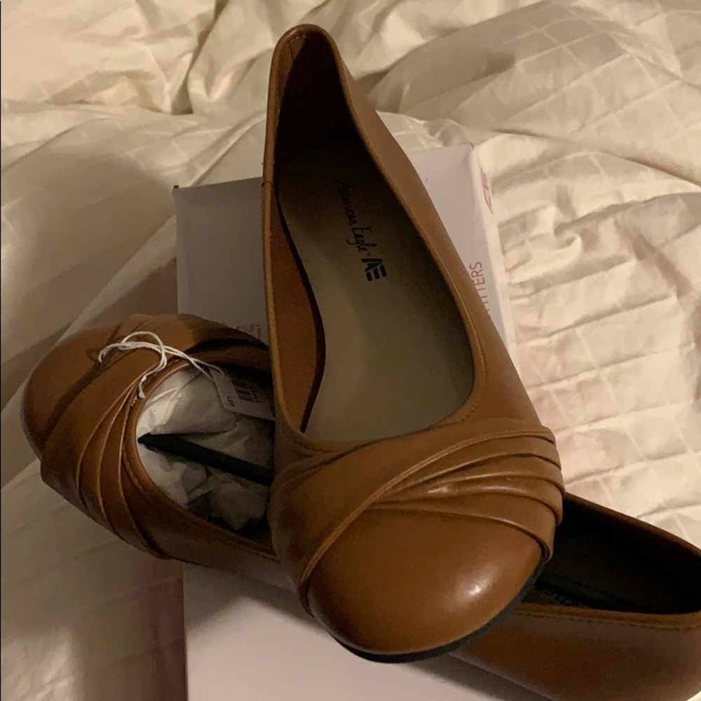 Flats - Picture 2 of 2